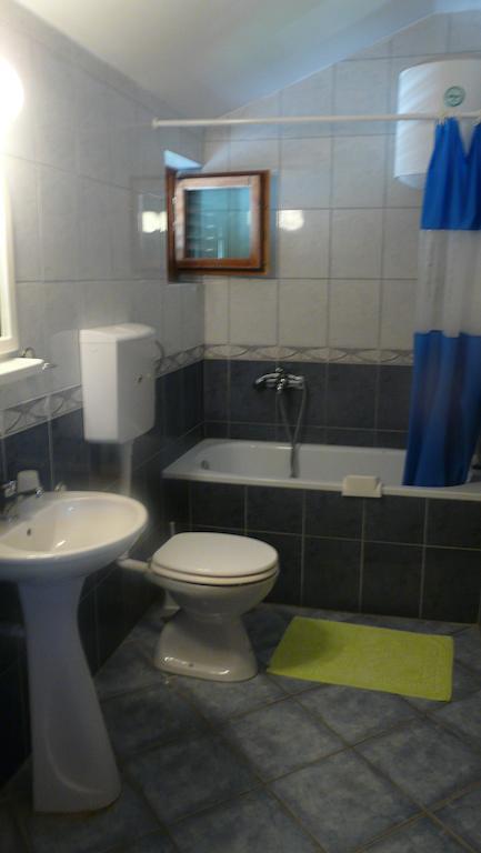 Guest House Zivkovic Sveti Stefan Kamer foto